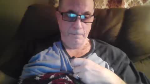 drthick1224 online show from December 2025 10:26:01 PM