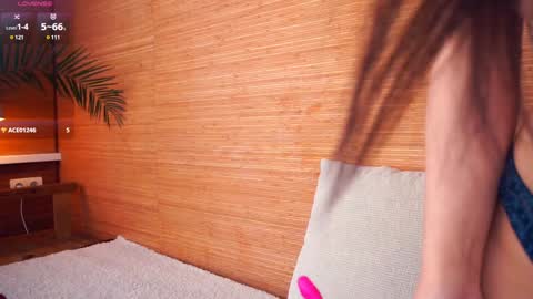 Snapshot of drutywerri chatting on December 2024 09:29:02 AM Polly day and Amelia night online show from December 2024 09:29:02 AM