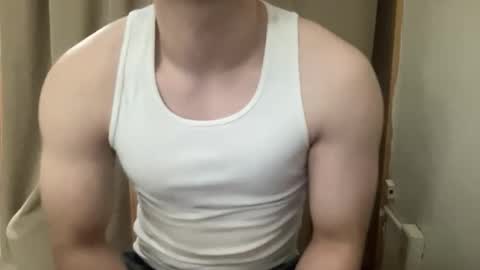 Snapshot of drveucrzy chatting on April 2026 09:31:02 PM driveucrzy online show from April 2026 09:31:02 PM