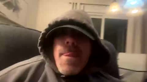 Snapshot of dryjerkoff chatting on October 2025 04:24:02 AM dryjerkoff online show from October 2025 04:24:02 AM