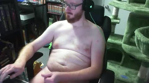 Snapshot of drystan chatting on December 2025 06:21:01 AM FoxBoyKit online show from December 2025 06:21:01 AM