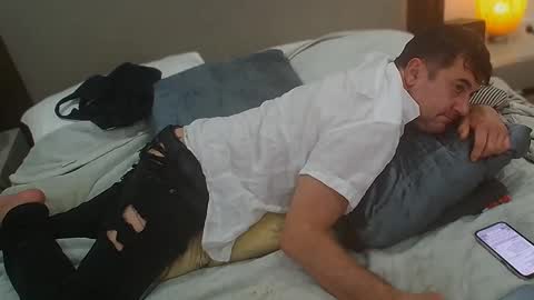 Dude online show from November 2025 02:13:01 AM