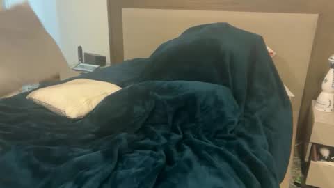 Snapshot of dudecuzbeo chatting on February 2025 12:44:02 PM dudecuzbeo online show from February 2025 12:44:02 PM