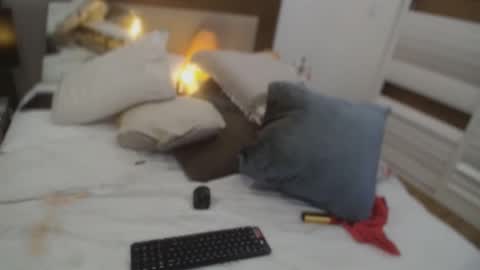 Snapshot of dudecuzbeo chatting on October 2025 06:04:01 PM dudecuzbeo online show from October 2025 06:04:01 PM