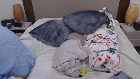 Snapshot of dudecuzbeo chatting on November 2025 01:41:02 AM dudecuzbeo online show from November 2025 01:41:02 AM