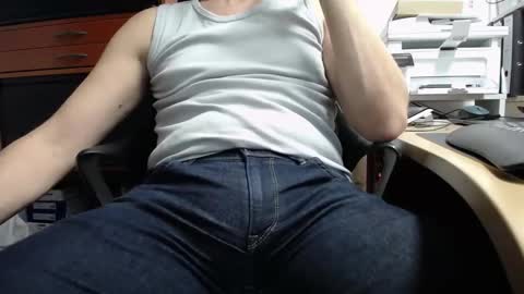 Snapshot of duderuhornyx chatting on December 2024 11:05:02 PM duderuhornyx online show from December 2024 11:05:02 PM