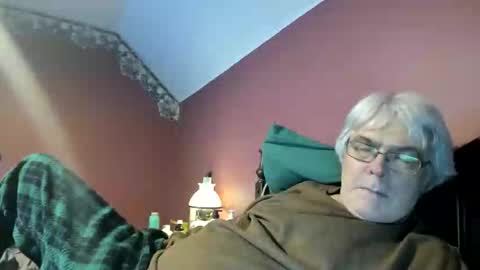 Snapshot of dug38 chatting on March 2026 02:38:02 AM Doug online show from March 2026 02:38:02 AM