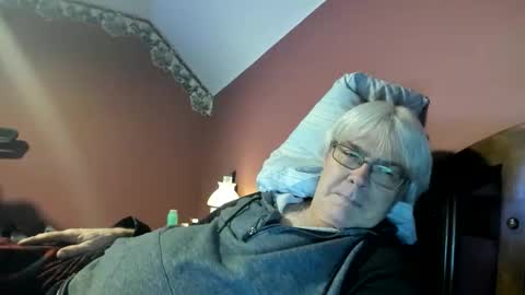 Snapshot of dug38 chatting on March 2026 02:05:02 AM Doug online show from March 2026 02:05:02 AM