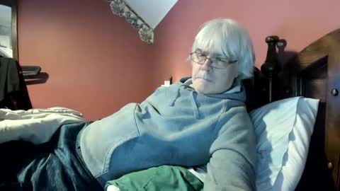 Snapshot of dug38 chatting on April 2026 05:14:01 PM Doug online show from April 2026 05:14:01 PM