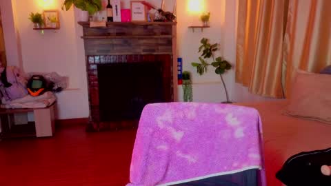 Snapshot of dulce_celeste15 chatting on April 2026 03:57:02 PM C E L E S T E online show from April 2026 03:57:02 PM