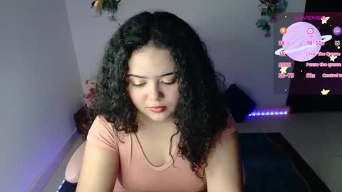 Snapshot of dulce_julieta_ chatting on September 2025 07:35:01 PM Dulce online show from September 2025 07:35:01 PM