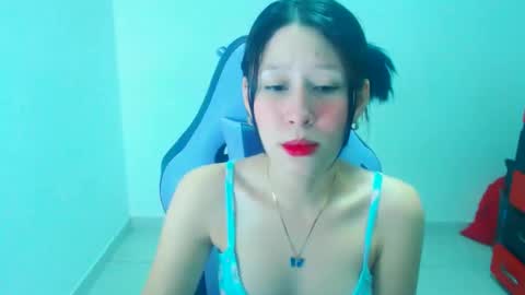 dulce_mauren online show from December 2025 06:29:02 AM