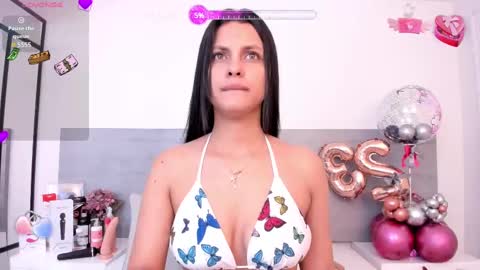 Snapshot of dulcecoleman chatting on February 2025 03:24:02 AM Dulce online show from February 2025 03:24:02 AM