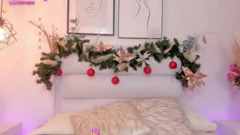 Snapshot of dulcepatersson chatting on December 2024 07:29:01 PM DULCE online show from December 2024 07:29:01 PM