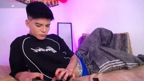 Dulcey online show from October 2025 04:21:02 AM