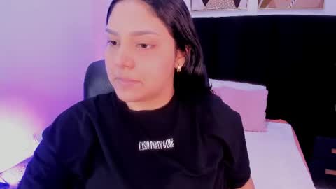 Snapshot of dullce77 chatting on July 2026 07:07:01 PM Dulce online show from July 2026 07:07:01 PM