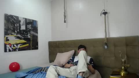 Dumbito73 online show from March 2025 09:26:02 PM