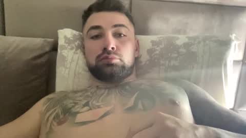 Snapshot of duncanstones chatting on December 2024 03:08:01 PM DuncanStone online show from December 2024 03:08:01 PM