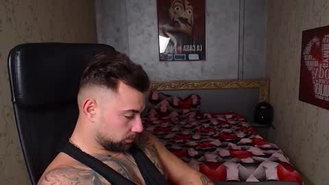 Snapshot of duncanstones chatting on December 2024 07:37:02 PM DuncanStone online show from December 2024 07:37:02 PM