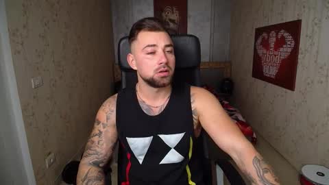 Snapshot of duncanstones chatting on December 2024 02:13:02 PM DuncanStone online show from December 2024 02:13:02 PM