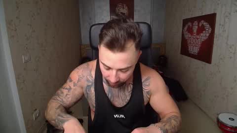 Snapshot of duncanstones chatting on December 2024 03:03:01 PM DuncanStone online show from December 2024 03:03:01 PM