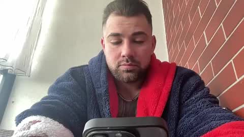 Snapshot of duncanstones chatting on December 2024 10:32:01 AM DuncanStone online show from December 2024 10:32:01 AM