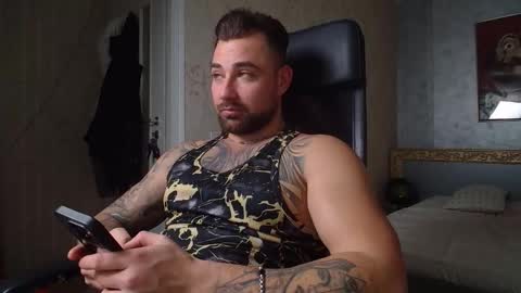 Snapshot of duncanstones chatting on January 2025 08:01:01 PM DuncanStone online show from January 2025 08:01:01 PM