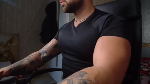 Snapshot of duncanstones chatting on January 2025 11:18:02 AM DuncanStone online show from January 2025 11:18:02 AM