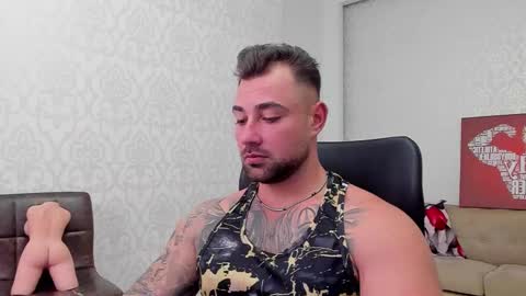 Snapshot of duncanstones chatting on January 2025 02:25:02 PM DuncanStone online show from January 2025 02:25:02 PM