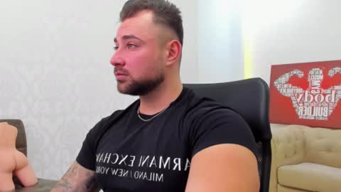 Snapshot of duncanstones chatting on January 2025 12:28:02 PM DuncanStone online show from January 2025 12:28:02 PM