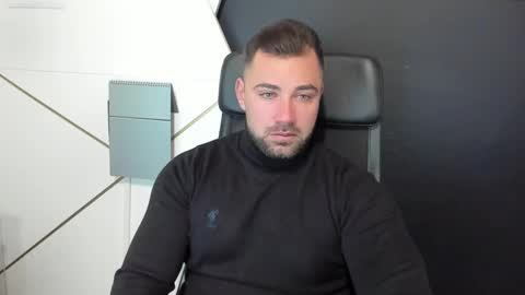 Snapshot of duncanstones chatting on February 2025 05:05:02 AM DuncanStone online show from February 2025 05:05:02 AM