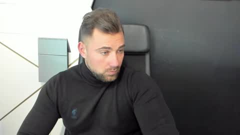 Snapshot of duncanstones chatting on February 2025 11:17:01 AM DuncanStone online show from February 2025 11:17:01 AM