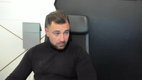 Snapshot of duncanstones chatting on February 2025 02:23:02 PM DuncanStone online show from February 2025 02:23:02 PM