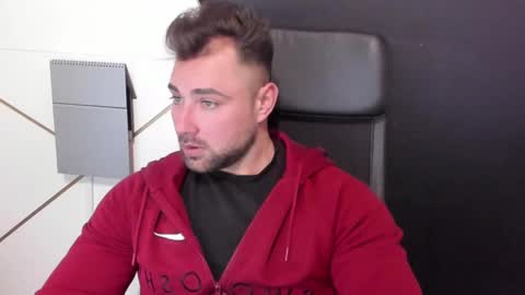 Snapshot of duncanstones chatting on February 2025 02:26:01 PM DuncanStone online show from February 2025 02:26:01 PM