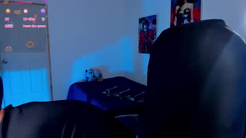 Snapshot of dunkan_kravitz chatting on March 2026 05:22:01 AM Dunkan Kravitz online show from March 2026 05:22:01 AM