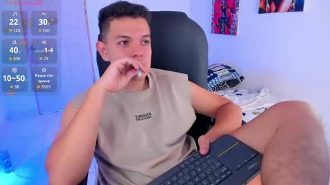 Snapshot of dunkan_kravitz chatting on April 2026 02:12:01 PM Dunkan Kravitz online show from April 2026 02:12:01 PM