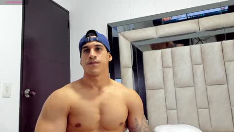 duran_dhikol1 online show from December 2024 12:39:02 AM