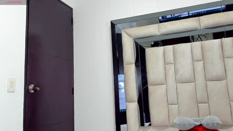 duran_dhikol1 online show from February 2025 04:10:01 AM