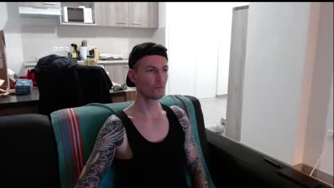 Snapshot of durexdublex chatting on January 2025 06:33:02 PM durexdublex online show from January 2025 06:33:02 PM