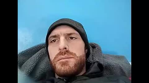 dust3229 online show from December 2025 06:35:02 PM