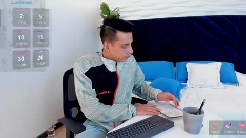 Dustin Sonne online show from January 2025 09:40:02 AM