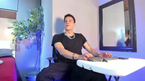 Dustin Sonne online show from June 2026 09:27:01 PM