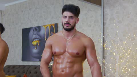 Snapshot of dustinkeent chatting on December 2024 02:20:02 AM Dustin online show from December 2024 02:20:02 AM