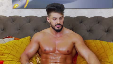 Snapshot of dustinkeent chatting on February 2025 01:05:02 AM Dustin online show from February 2025 01:05:02 AM