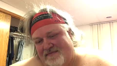 Snapshot of dustyballzer chatting on December 2024 03:22:02 AM Dusty online show from December 2024 03:22:02 AM