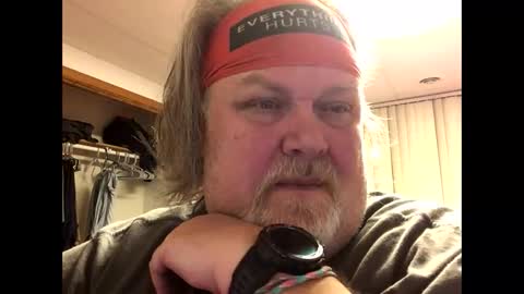 Snapshot of dustyballzer chatting on December 2024 01:02:02 AM Dusty online show from December 2024 01:02:02 AM