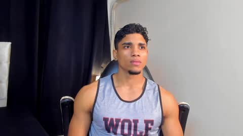 Snapshot of dustyn__michelle chatting on April 2026 08:14:02 PM DUSTYN MICHELLE online show from April 2026 08:14:02 PM
