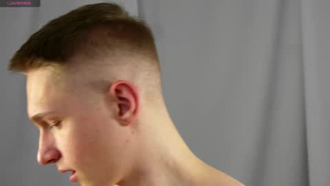 Snapshot of dustyn_fox chatting on January 2025 05:12:02 PM Dustyn online show from January 2025 05:12:02 PM