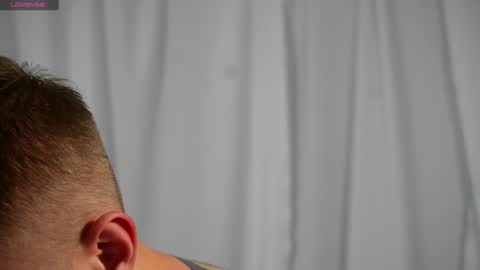 Snapshot of dustyn_fox chatting on January 2025 06:10:02 PM Dustyn online show from January 2025 06:10:02 PM