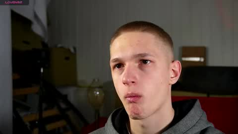 Snapshot of dustyn_fox chatting on February 2025 02:32:02 PM Dustyn online show from February 2025 02:32:02 PM